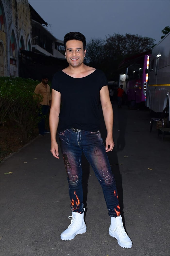 Comedian Krushna Abhishek posed for shutterbugs at the sets of The Kapil Sharma Show.