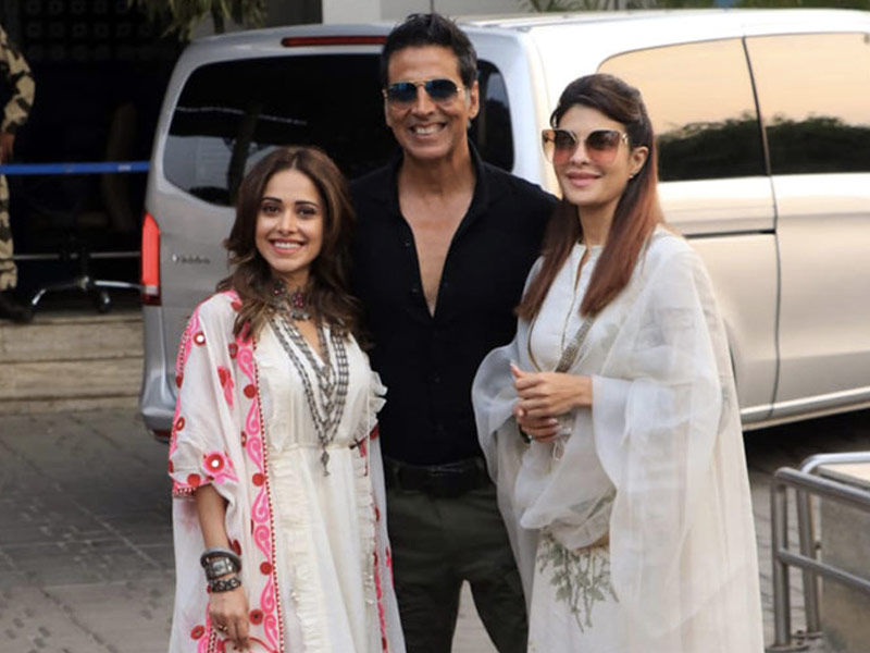 Akshay Kumar, Jacqueline Fernandez, Nushrratt Bharuccha Are Ayodhya-Bound For <I>Ram Setu</i>