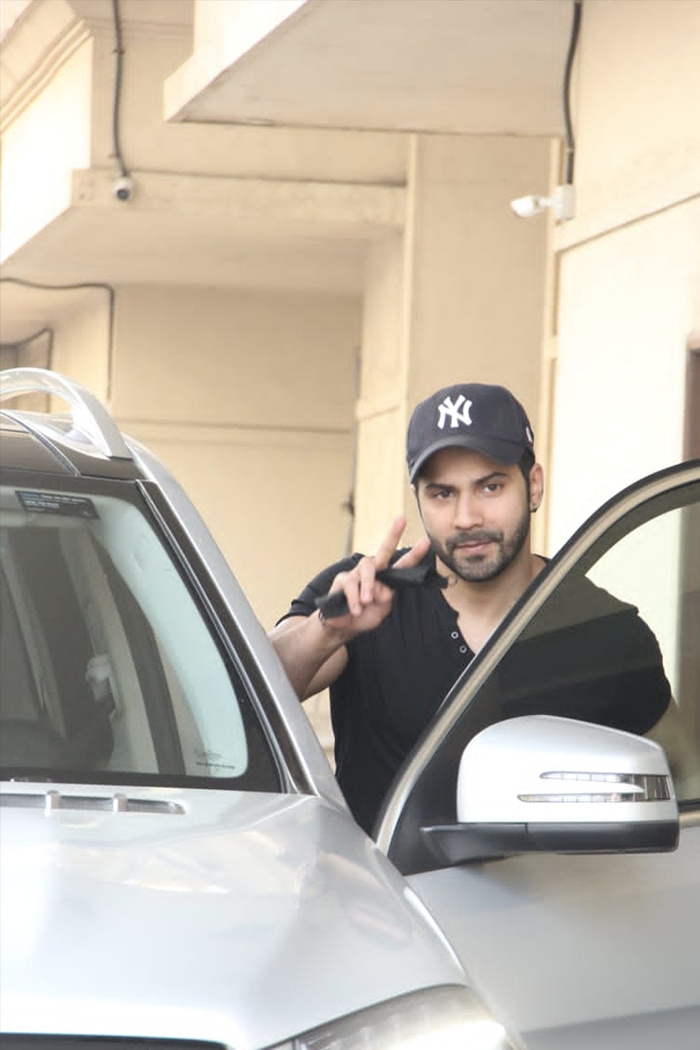 Ranbir Kapoor and Ananya Panday"s Day Out