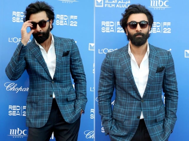 Ranbir Kapoor Sports Heavy Beard As He Rocks a Chequered Blazer at Red Sea  International Film Festival (View Pics)
