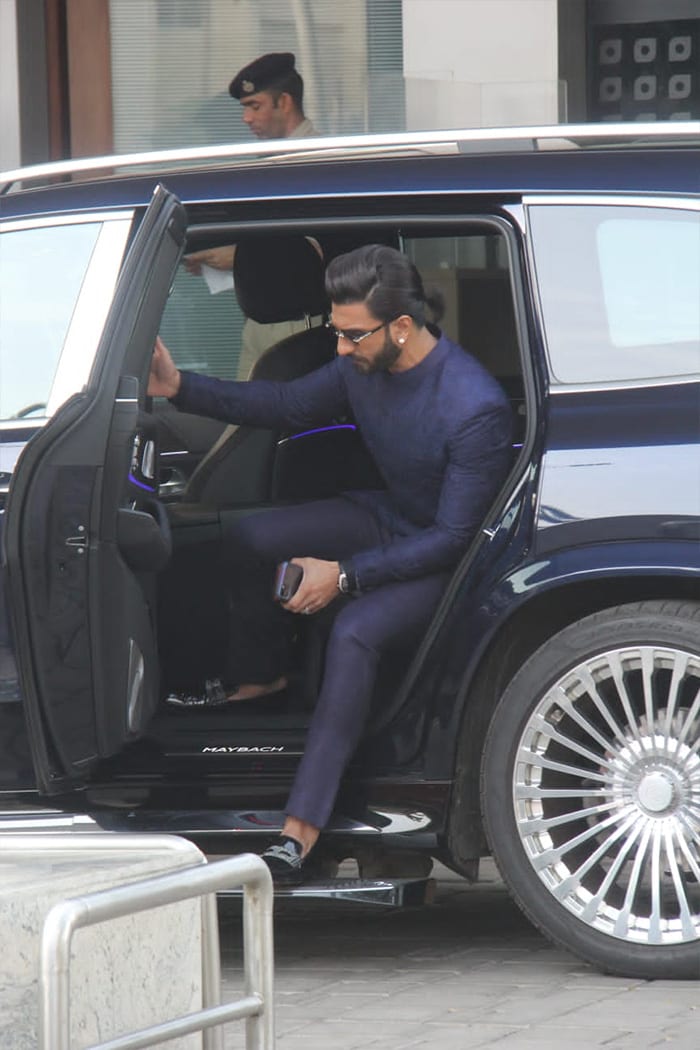 Ranveer Singh Leaves Airport In His Swanky Car