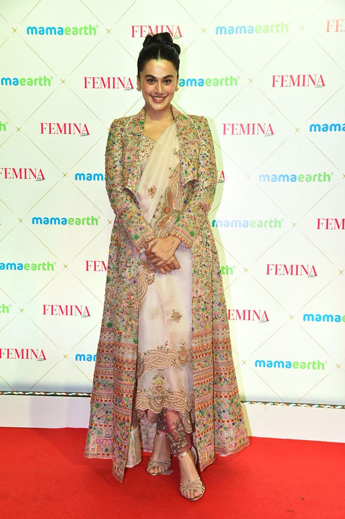 Taapsee Pannu looked gorgeous in a Saroj Jalan outfit with exquisite embroidery.