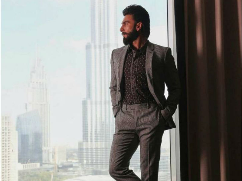 दिल की धड़कनें बढ़ा देंगी रणवीर सिंह की ये तस्वीरें दिल की धड़कनें बढ़ा देंगी रणवीर सिंह की ये तस्वीरें