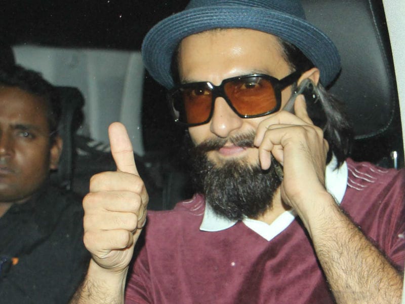 Photo : Tracking Ranveer Singh's Whereabouts