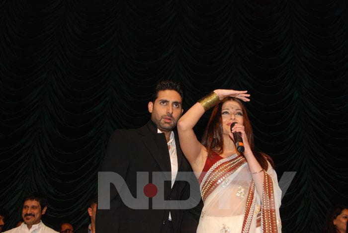 Ash, Abhi perform at Raavan music launch