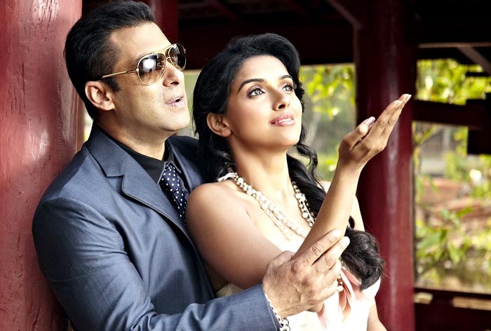 Salman is back with <i>Ready</i>