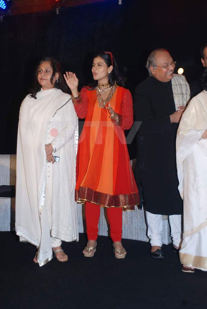 Kajol with Jaya Bachchan.