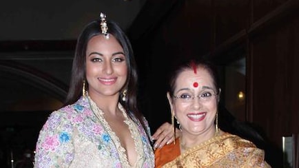 Poonam Sinha Reacts To Daughter Sonakshi's Pregnancy Rumours