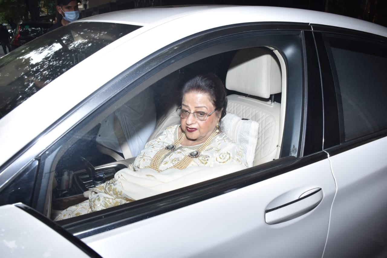 Janhvi Kapoor, Why So Stunning? Inside Rhea Kapoor\'s Wedding Guest-List