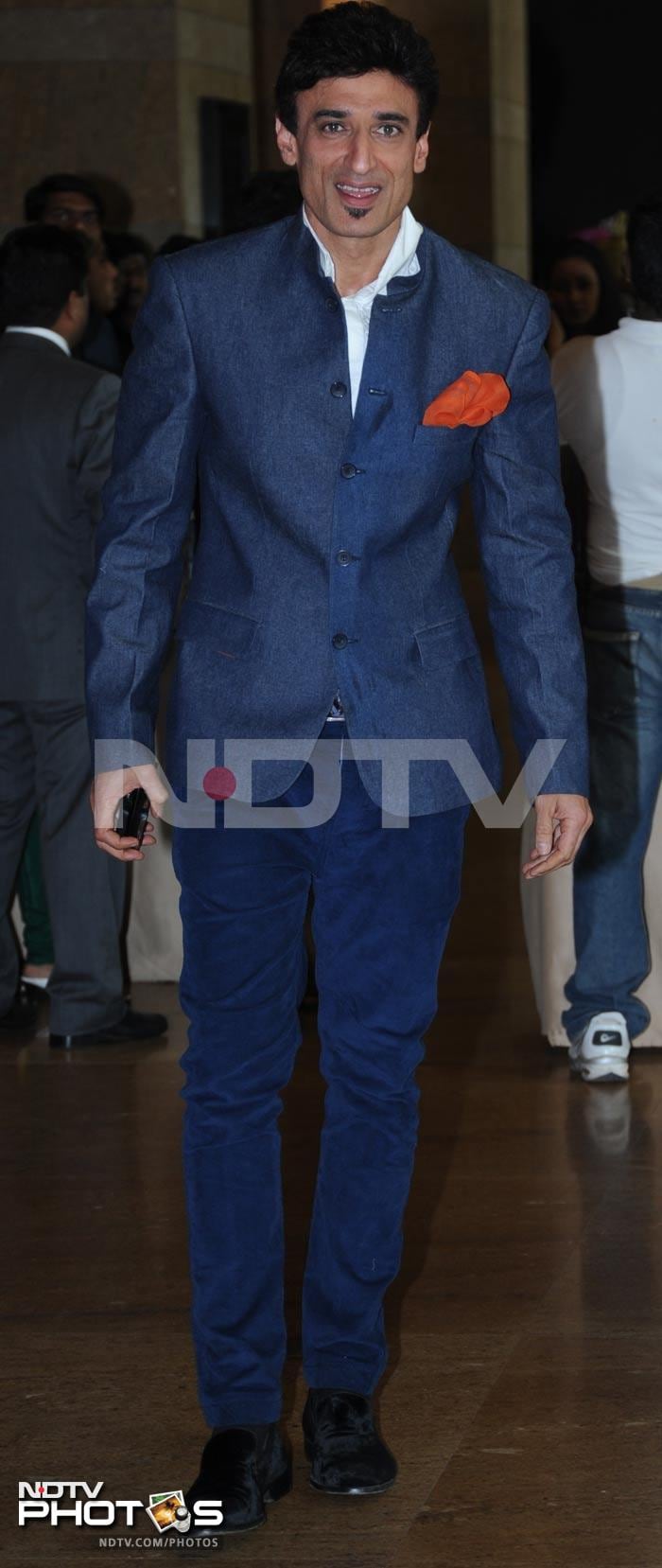 Rahul Dev wore a royal blue suit.