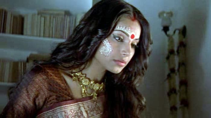 Bipasha Basu: Bollywood\'s Femme Fatale@36