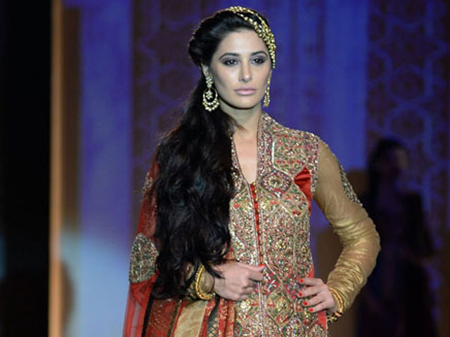 Nargis Fakhri <i>Rocks</i> at 34