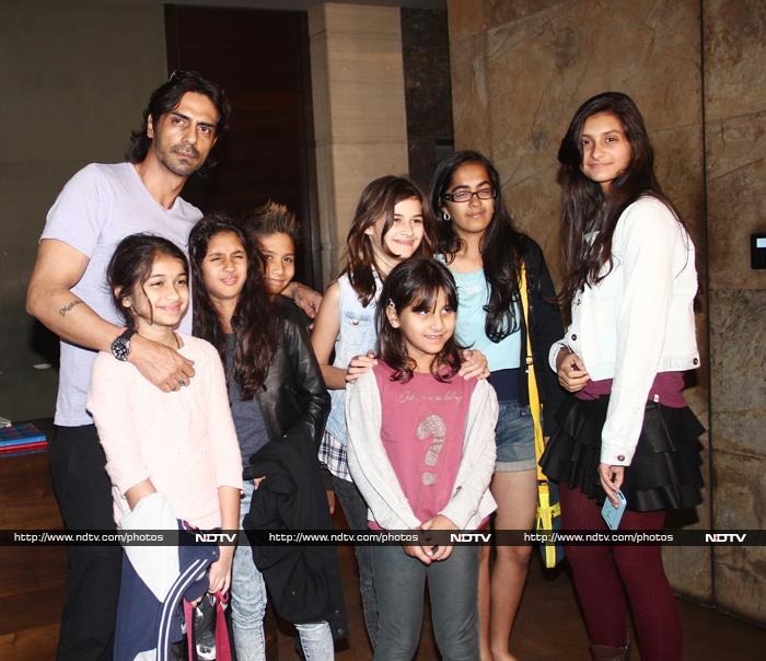 Arjun's daughters Myra and Mahikaa also invited their friends.