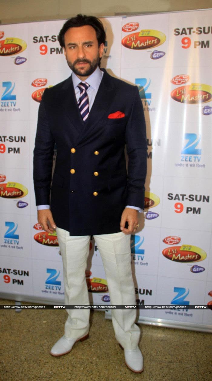Pin by ranjeet Surana on kareena kapoor | White suits, Mens fashion, Men's  blazer