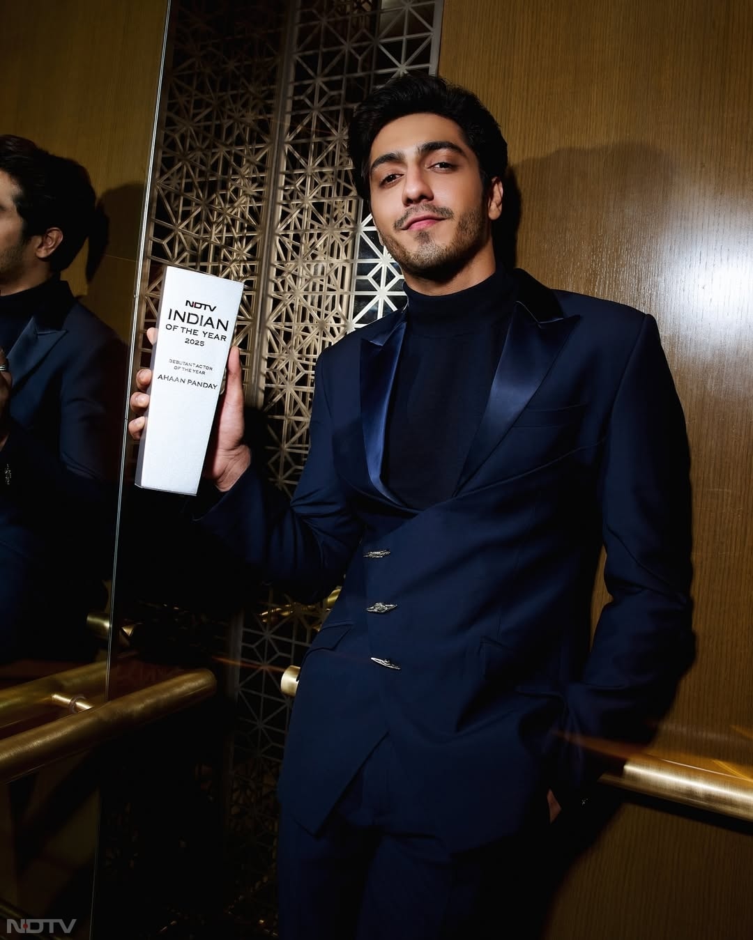 2025 में रिलीज हुई मोहित सूरी की सैयारा से अहान पांडे ने डेब्यू किया था, जिसने बॉक्स ऑफिस पर 500 करोड़ पार की कमाई हासिल की थी