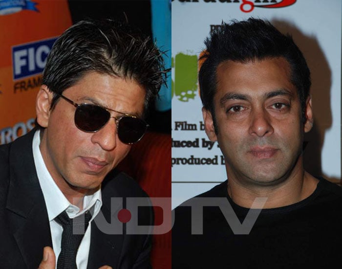 Katrina chooses Shah Rukh over Salman!