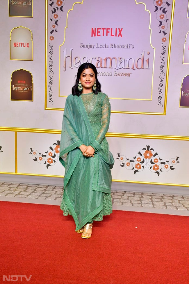 Salman, Alia And Others Added Sparkle To Heeramandi Screening