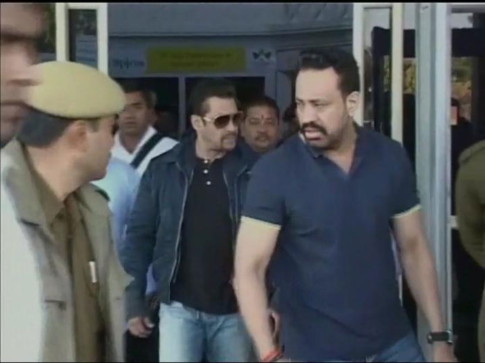 Salman Khan in Jodhpur for court appearance