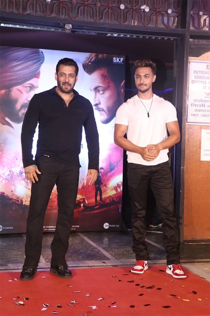 The actor happily posed with his brother-in-law Aayush Sharma, who features as a gangster in <i>Antim: The Final Truth</i>. (Image courtesy: Varinder Chawla)