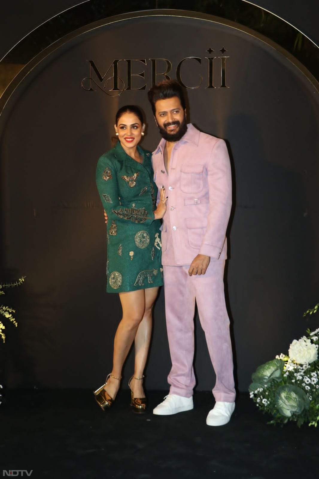 Riteish Deshmukh and Genelia D'Souza set couple goals. (Image Courtesy: Varinder Chawla)