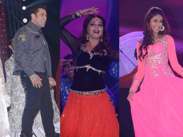 Salman, Madhuri rock Mulayam Singh's hometown