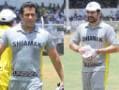 Photo : Salman, Arbaaz, Sohail play cricket for charity