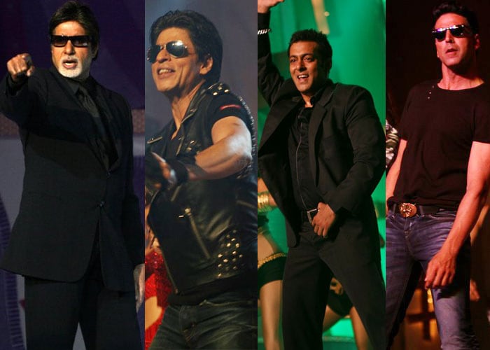 Shah Rukh Khan and Salman Khan along with Amitabh Bachchan and Akshay Kumar performed for the CINTAA Superstars Ka Jalwa in Mumbai. Here are a few snippets...