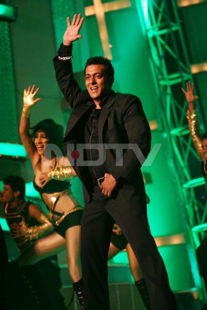 Salman Khan performs at the show.