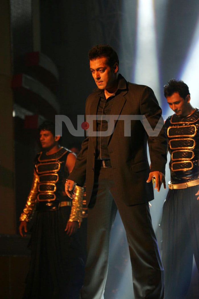 Salman Khan performs at the show.