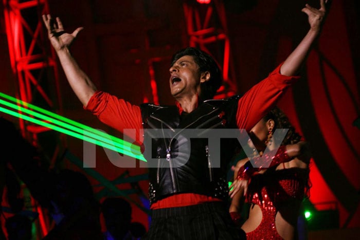 Shah Rukh Khan performs at the show.