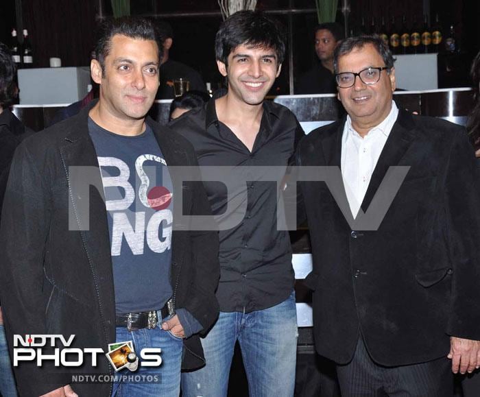 Party pals: Salman, Aamir, Vidya