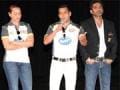 Photo : Salman Khan promotes Celebrity Cricket League