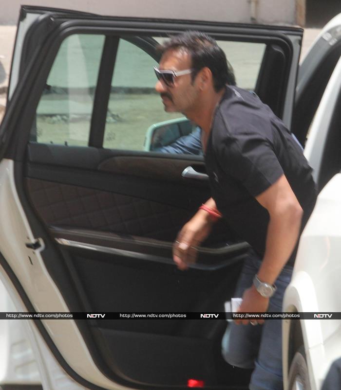 No Jail For Salman: At Galaxy Apartments, Khans Stick Together