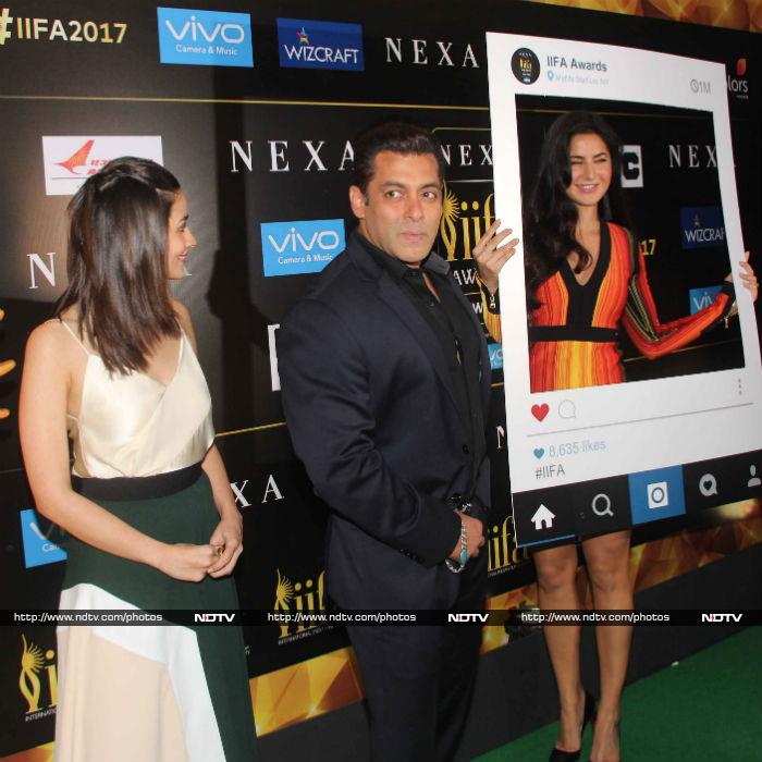 Salman Khan, Katrina Kaif And Alia Bhatt Look Bright And Happy