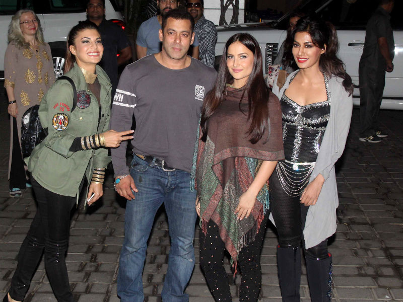 At the Airport: Salman <I>Kis Kisko Pyaar Kare</i>