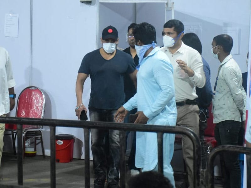 Photo : Salman Khan Gets His Second Dose Of COVID-19 Vaccine. Pics Inside