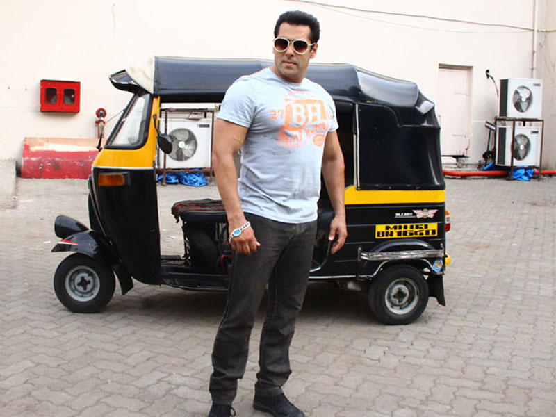 Any Given Day: Salman, Malaika, Gauri