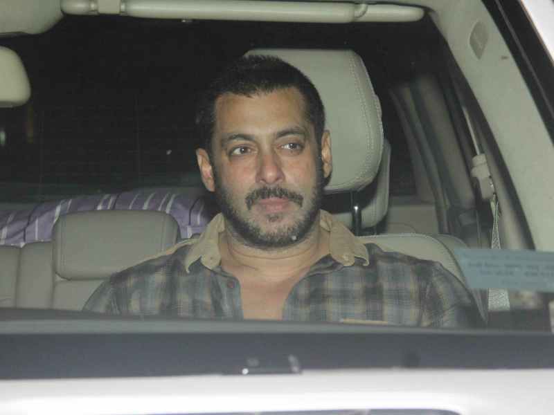 Salman, Sonam Watch <I>Prem Ratan Dhan Payo</i> Together