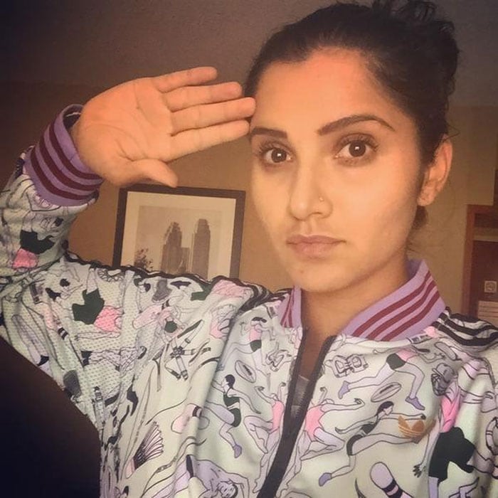 Sania Mirza: Thank you to the Indian Army for everything that they do and sacrifice for us so that we are safe.. #SaluteSelfie