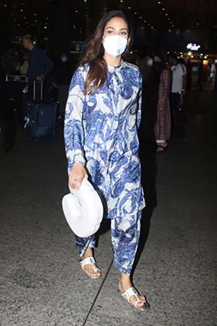 Samantha Ruth Prabhu And Nora Fatehi Raise Glam Quotient At The Airport