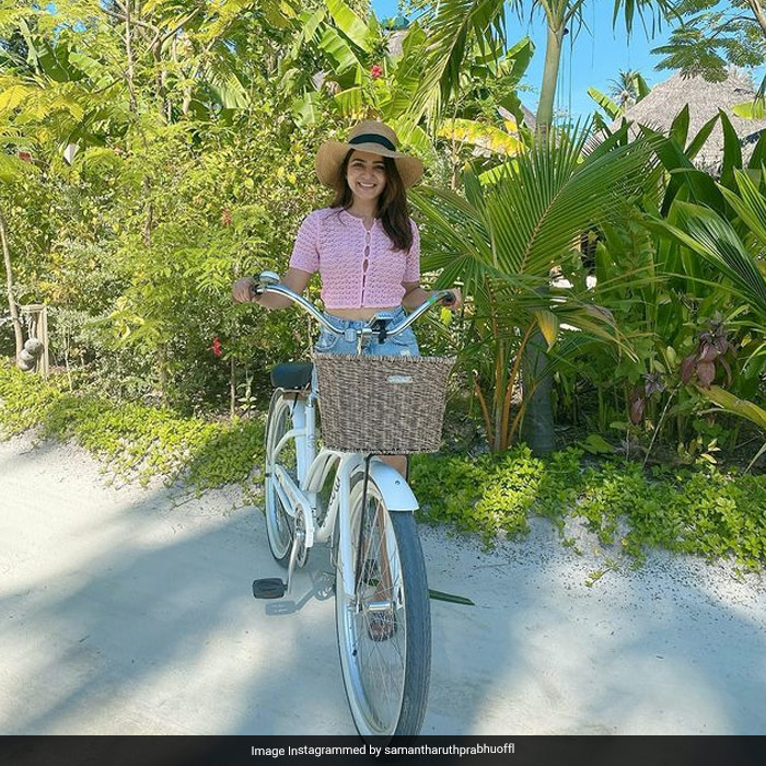Samantha Ruth Prabhu\'s Maldives Wardrobe Is Pastel Heaven