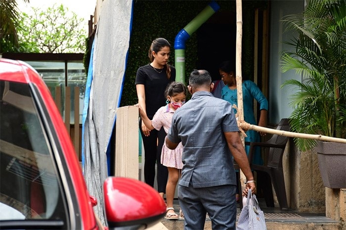 Mira Rajput, along with her kids Misha and Zain Kapoor, was clicked in Juhu