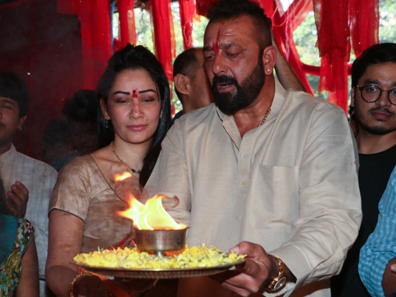 Ganesh Chaturthi: Sanjay Dutt, Maanyata Offer Prayers To Lord Ganesha