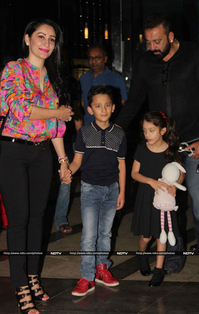 Sanjay Dutt Dines With Maanyata And Kids