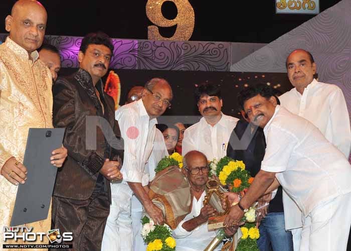 Fresh: Santosham Awards 2011