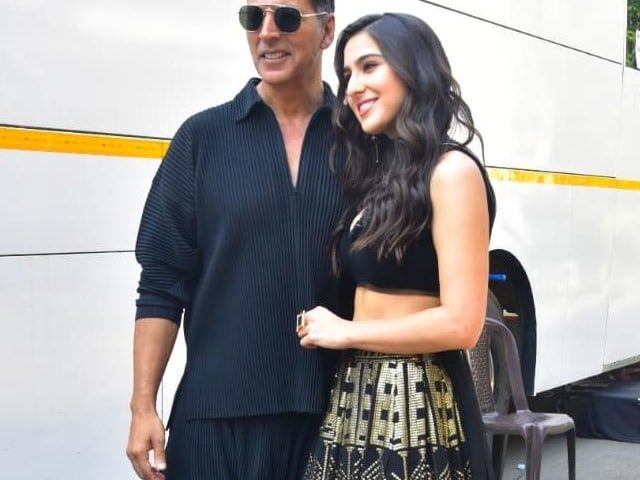 Sara Ali Khan And Akshay Kumar Are Atrangi And Loving It