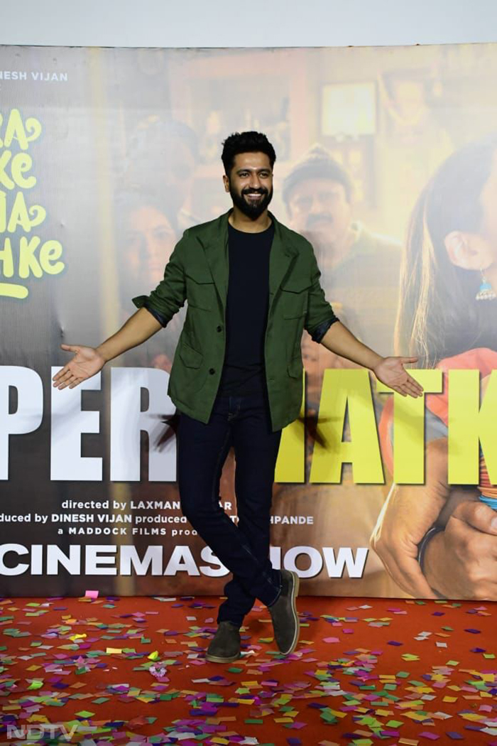 Vicky Kaushal looked dapper in a shirt and jeans. (Image Courtesy: Varinder Chawla)