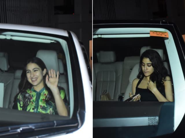 Photo : Sara Ali Khan And Janhvi Kapoor Began The Week With A Monday Dinner Out