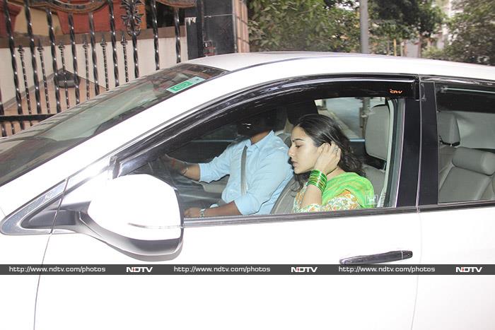 Sara Ali Khan <i>Ko Suit Suit Karda</i>