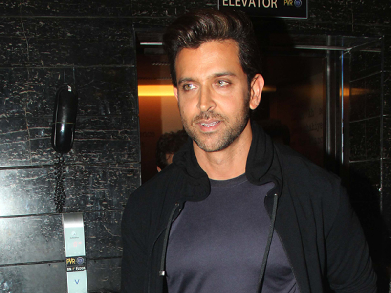 Work and Play: Hrithik, Lisa, Riteish